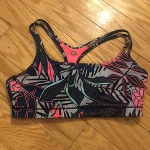Jungle sports bra